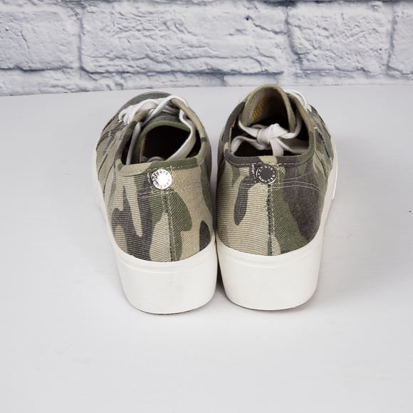 Steve Madden Emmi Camo platform sneakers - Picture 6 of 8